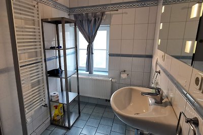 apartamento Koje frente a la playa con balcón
