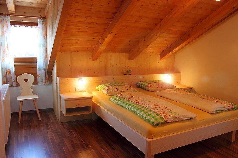 Schlafzimmer in der Alpenwohnung