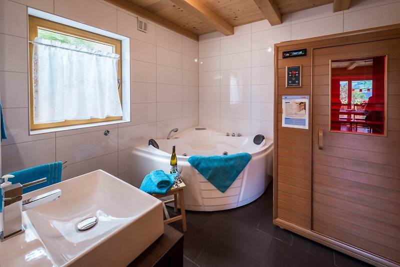 Bathroom with whirlpool and infrared cabin ground floor