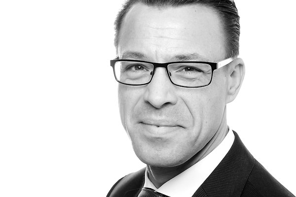 Herr M. Kollmann Herr M. Kollmann