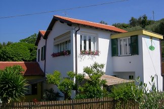 I 99 Olivi - Ferienwohnung Litta
