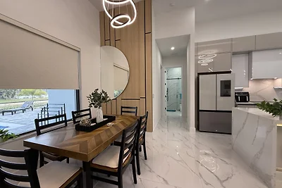 POOLVILLA WATER PEARL m. KANALBLICK