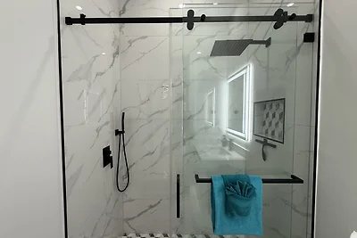 POOLVILLA WATER PEARL m. KANALBLICK