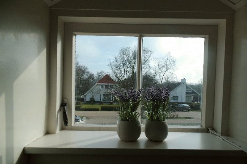 Fenster mit Sicht am Duinweg
