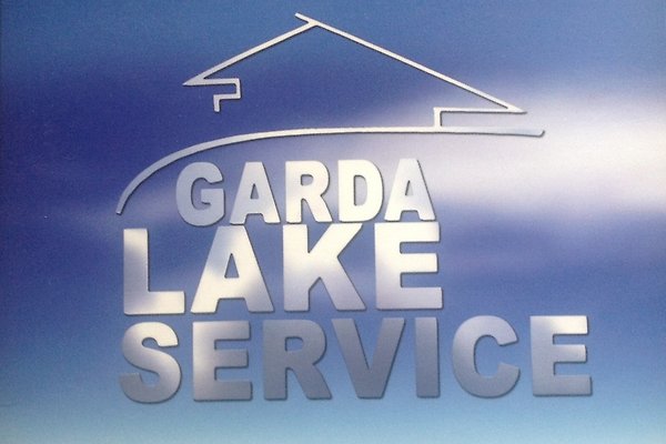 <span style="font-size:smaller;">Company Gardalakeservice</span><br> Mrs. Kasimir <span style="font-size:smaller;">Company Gardalakeservice</span><br> Mrs. Kasimir