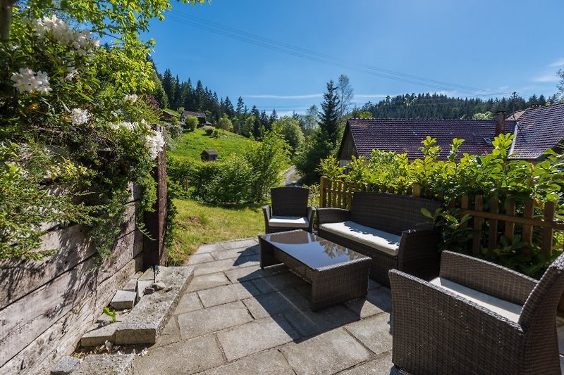 Lounge Garnitur mit Blick in den Schwarzwald