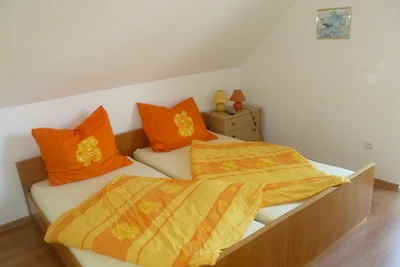 Holiday halfvrijstaand huis