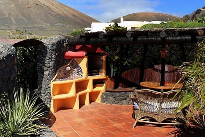 Unsere lauschige Grillterrasse für entspannte Stunden - Casa La Concha