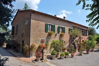 FATTORIA LE CAPANNE