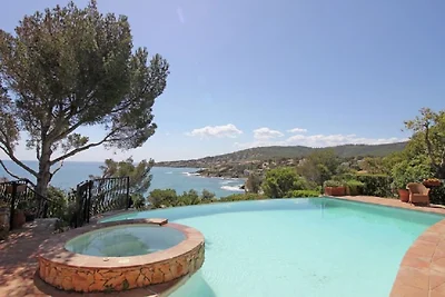 Le Clapotis, St-Aygulf