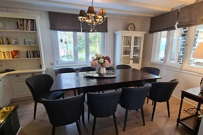 Luxuriöses Ferienhaus Magret Winterberg Stadt...