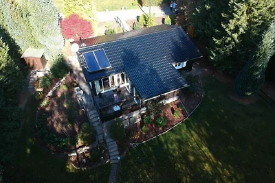 Geräumiges Ferienhaus mit Sauna, Glasfaser un...