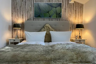 Geräumiges Ferienhaus mit Sauna, Glasfaser un...