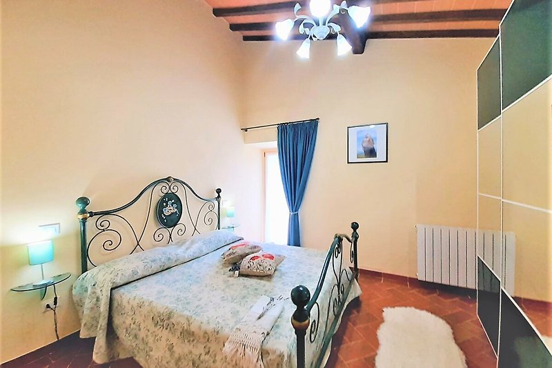 Komfortables Schlafzimmer Ferienhaus Toskana