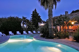 L' Oasis