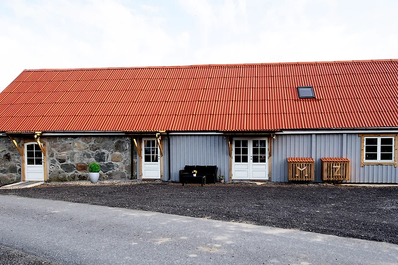 Aussenbereich vorm Haus