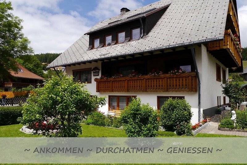 Ferienhaus Erika - Ferienwohnungen für 2 Personen im Schwarzwald