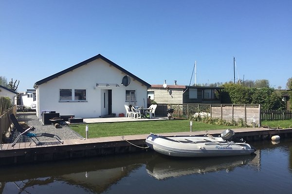 Ferienhäuser & Ferienwohnungen in Lemmer ab 29 € mieten