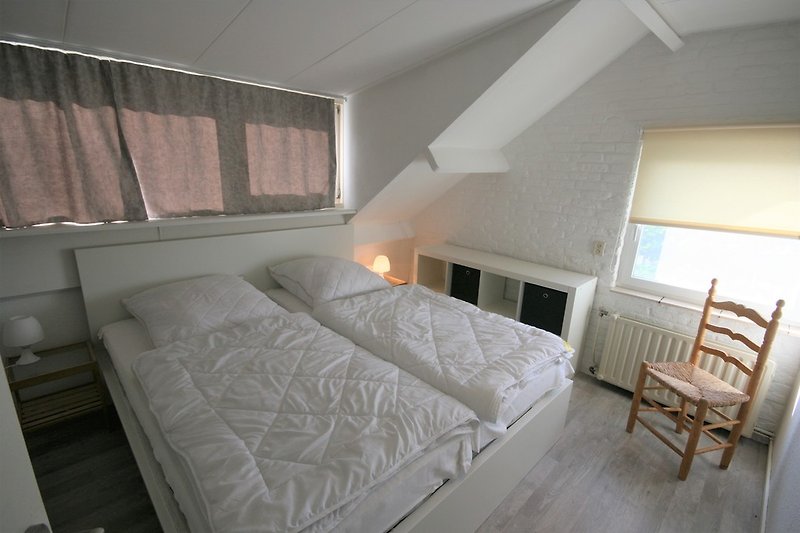 Schlafzimmr mit Doppelbett