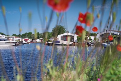 Aquaronde Lemmer Bungalow am Wasser