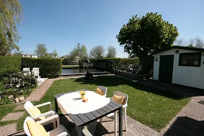 Chalet Moni