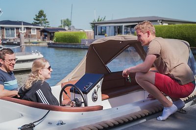 Aquaronde Lemmer Bungalow am Wasser