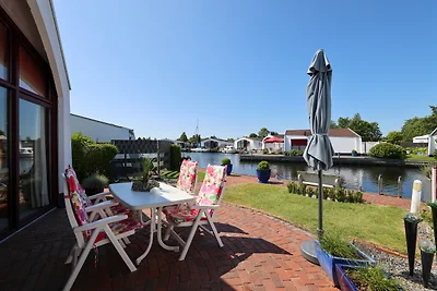 Bungalow am Wasser mit Sudlage
