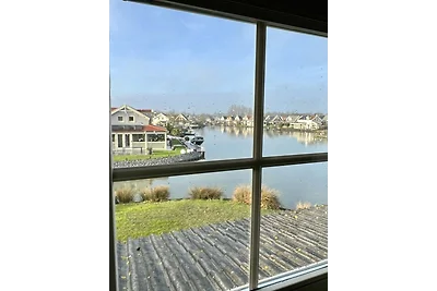 Luxe FeHa met sauna / WLAN op het water