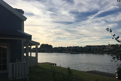 Luxe FeHa met sauna / WLAN op het water
