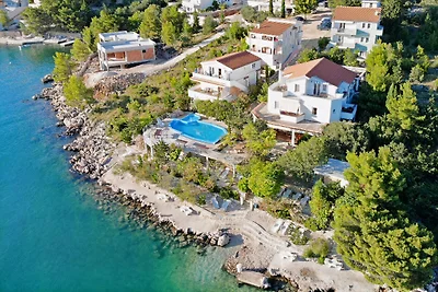 Adria Paradies BY Marinko