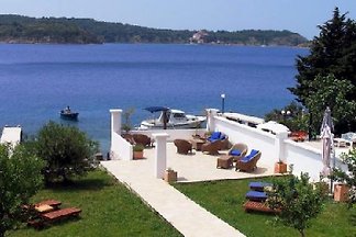 Villa DELFIN : Drei Ap/ 4 & 1 AP/6