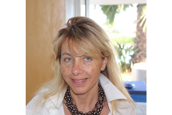 Frau N. Erika Frau N. Erika