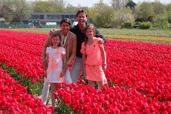 Pan G. Van der Meer Pan G. Van der Meer