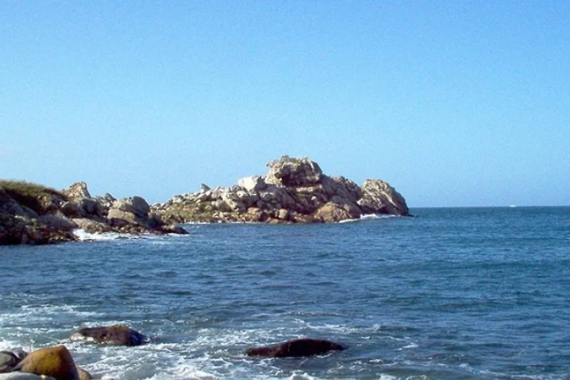 Plouguerneau. Il mare in fondo al giardino!! Pescatori, subacquei, calma e relax saranno lì.
