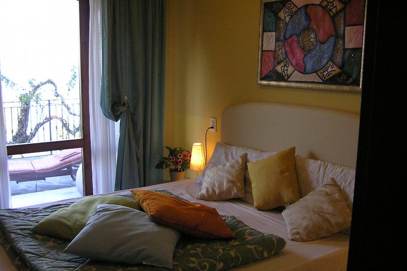 Madagascar Schlazimmer mit terrasse und blick von see