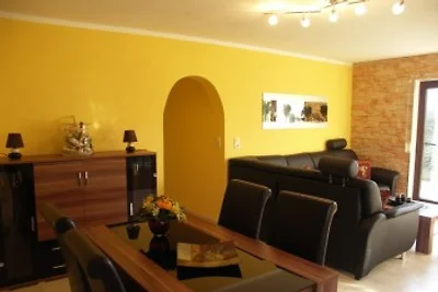 Haus Sweet Home