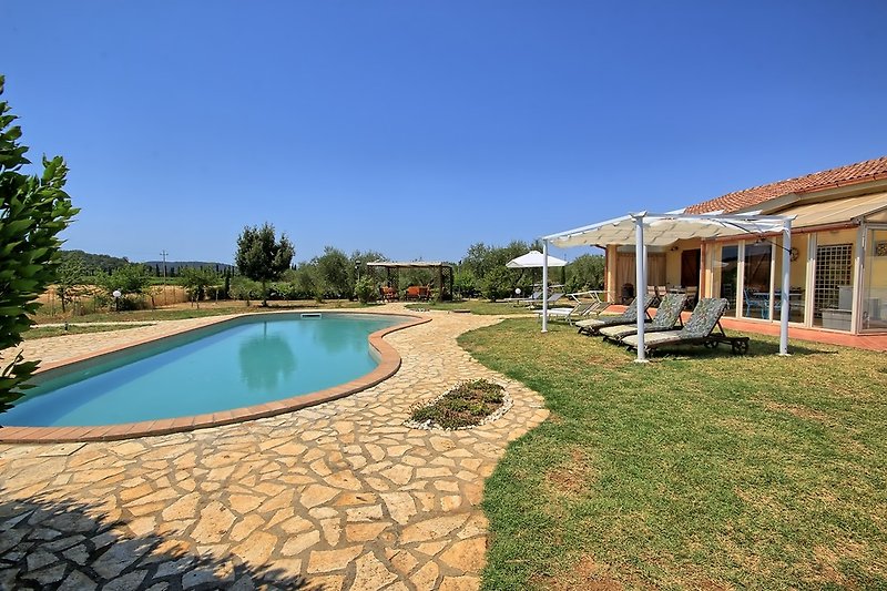 Villa Marsiliana -Garten mit Pool