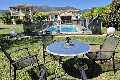 Gemütliches Ferienhaus mit gr. Pool