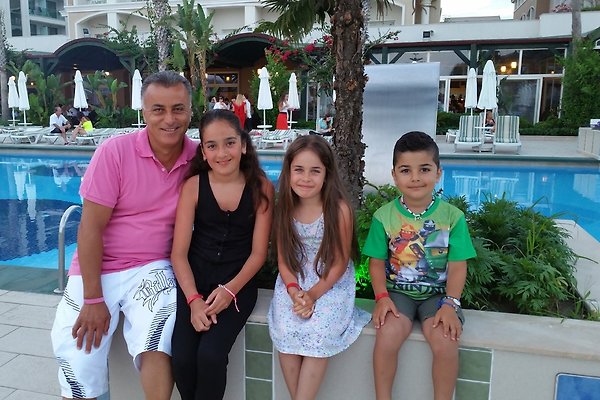 Sig. E. Yalcin Sig. E. Yalcin