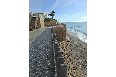 Traumhafte Lage direkt am Meer