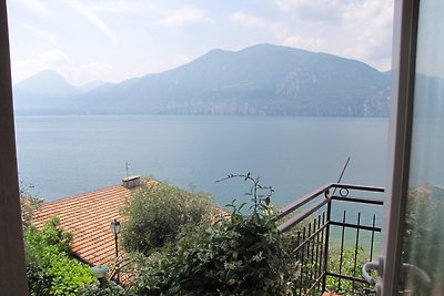 Villa Olivo tranquilla con vista Lago