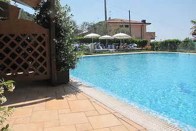 Villa Margherita Cozy Studio am See