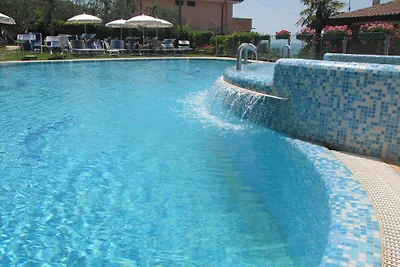 RESIDENCE ROSMARI 2-WG AM POOL