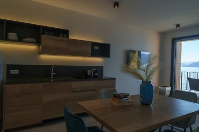 Attilio Lake Suites - White Zinc