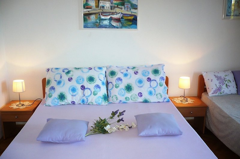 Dreibettzimmer