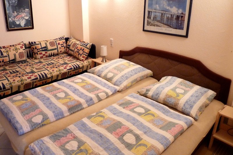 Gruppenhaus 11 Fewo 22 Schlafz.66 P in Dabel - Firma FeWoDabel.de, Herr