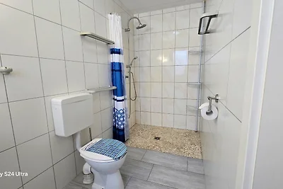 Ferienhaus Nr.5 am See (6 Schlafz.)