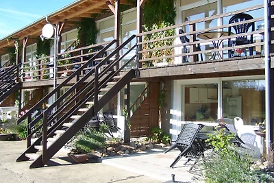 Ferienwohnung im OG direkt am See