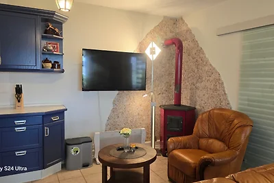 Bungalow direkt am Bade-u. Angelsee