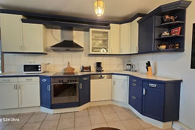 Bungalow direkt am Bade-u. Angelsee